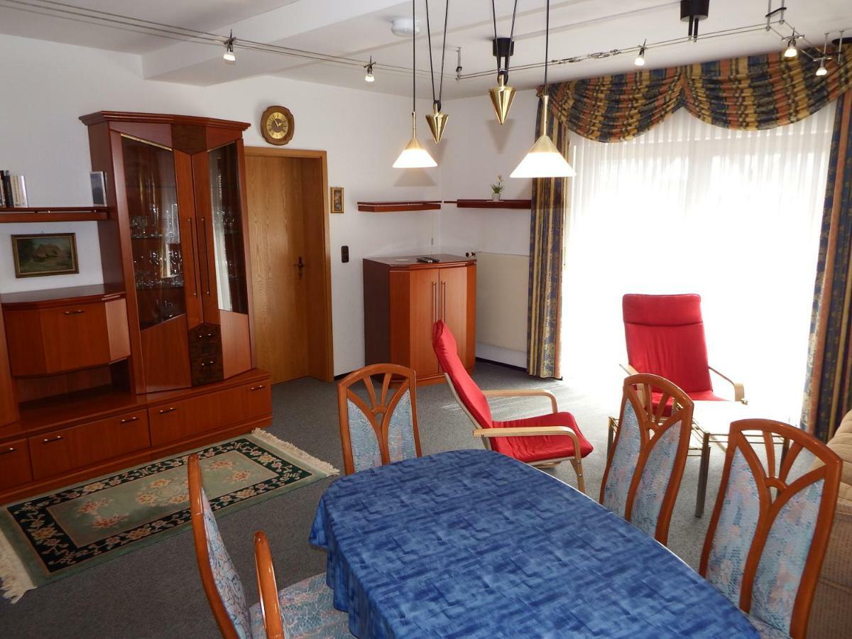 Nette Ferienwohnung Mit Eigenem Eingang Und Sonnenterrasse Идщайн Екстериор снимка