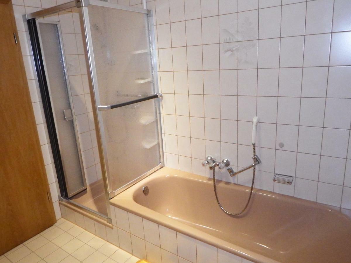 Nette Ferienwohnung Mit Eigenem Eingang Und Sonnenterrasse Идщайн Екстериор снимка